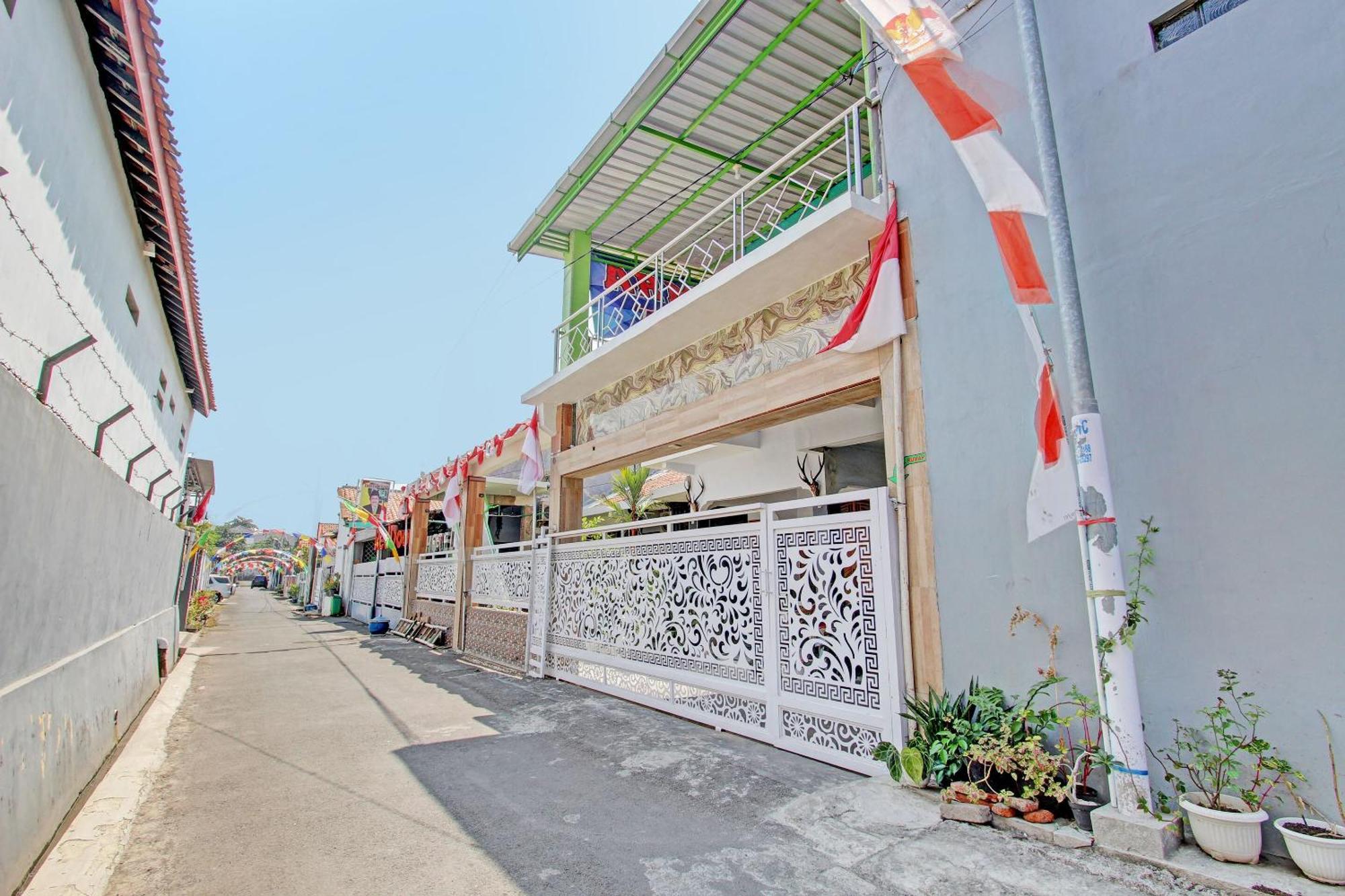 红多兹伊斯兰酒店-近直葛市政厅广场 外观 照片